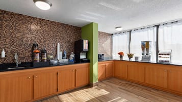 Petit déjeuner continental compris tous les jours