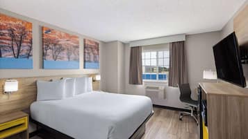 Room, 1 Queen Bed, Non Smoking (Mini Room, Second Floor, No Elevator) | Premium bedding, pillow-top beds, blackout curtains, iron/ironing board