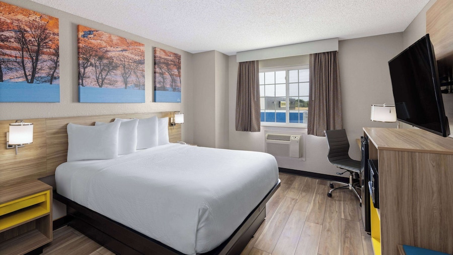 Days Inn by Wyndham Miami