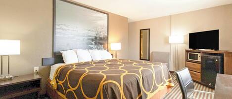 Suite, 1 King Bed, Non Smoking