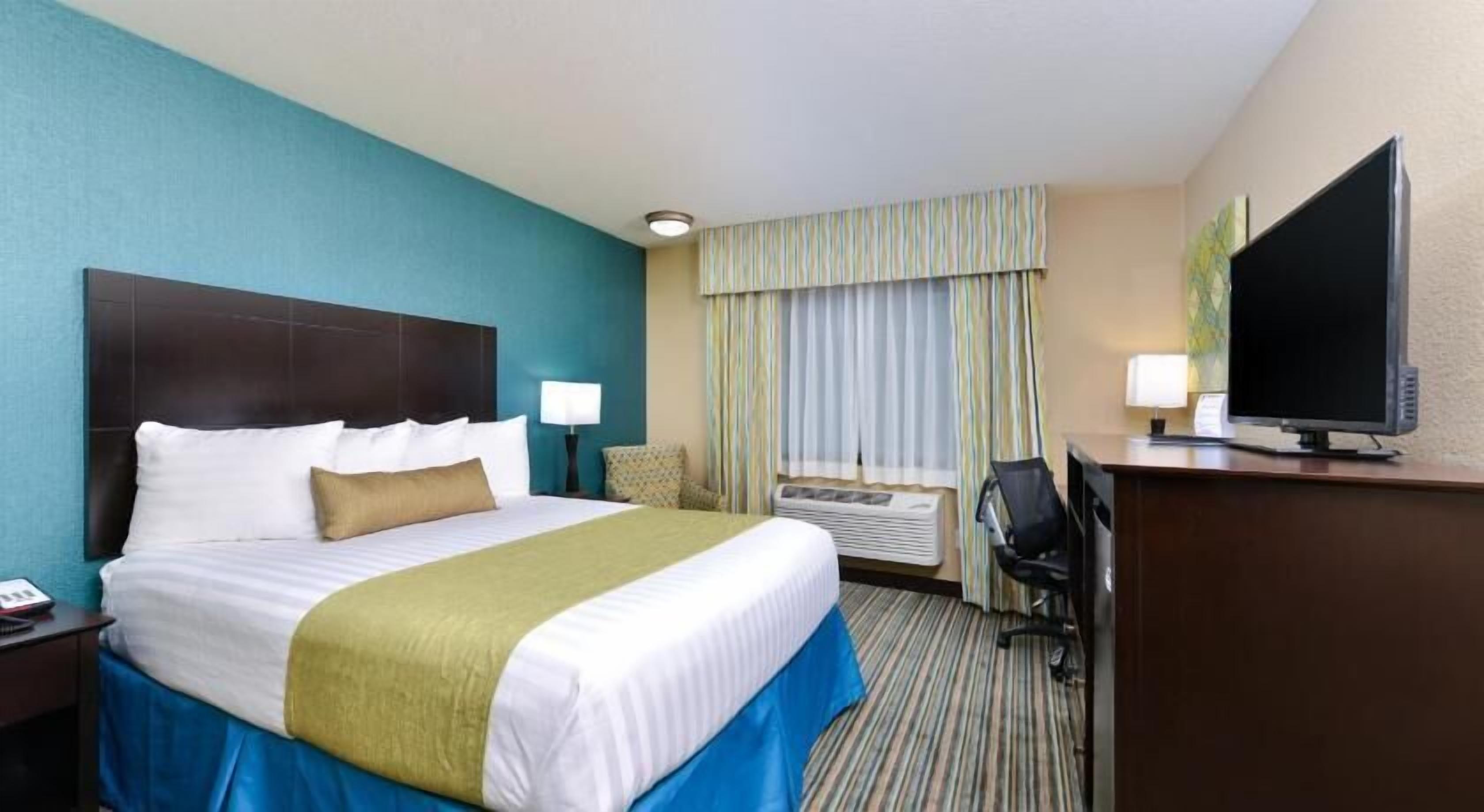 Premium bedding, down comforters, pillowtop beds, individually decorated
