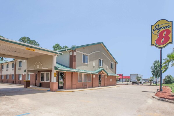 Exterior - Super 8 by Wyndham Natchitoches (Natchitoches)