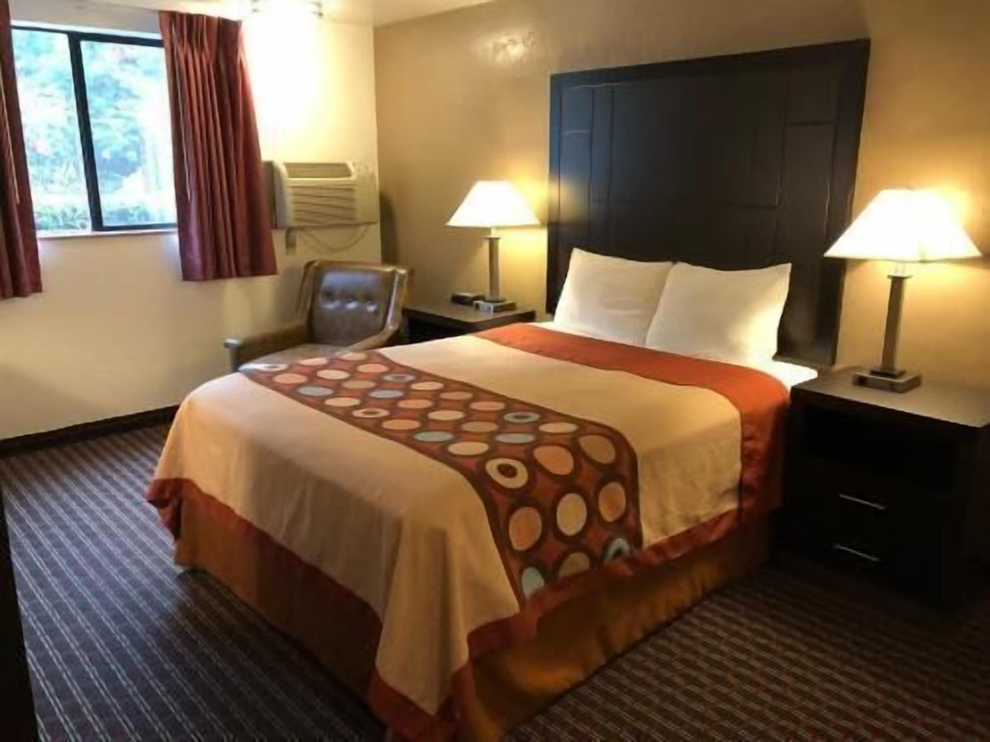 In-room safe, desk, blackout drapes, iron/ironing board