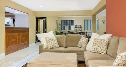 Baymont by Wyndham Huber Heights Dayton
