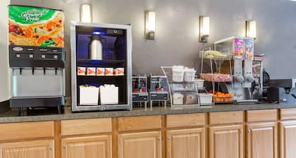 Super 8 by Wyndham Bremerton