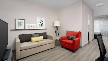 Desk, iron/ironing board, WiFi (free), bed sheets