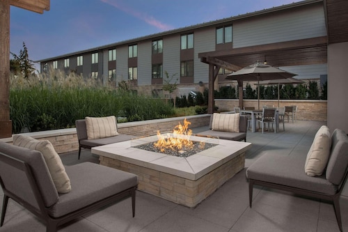 Country Inn & Suites by Radisson, Seattle-Tacoma International Airport, WA