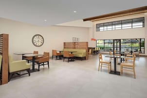 Desayuno buffet incluido todos los días