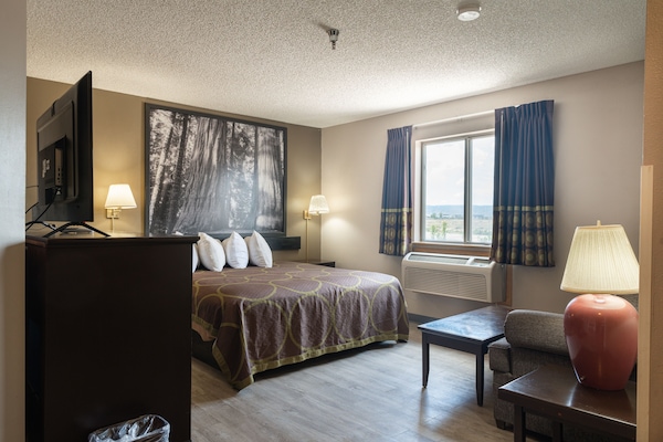 Iron/ironing board, cribs (free), rollaway beds (surcharge), WiFi (free)