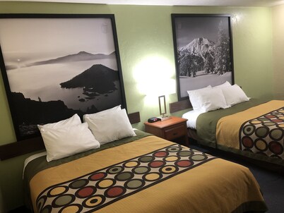 Super 8 by Wyndham Ashland