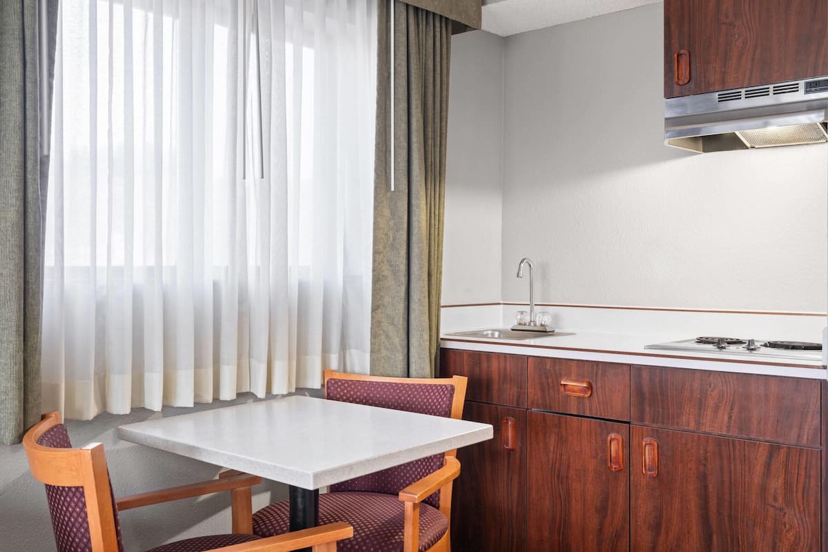 Efficiency, Room, 2 Queen Beds, Non Smoking | Hypo-allergenic bedding, desk, cribs/infant beds, rollaway beds