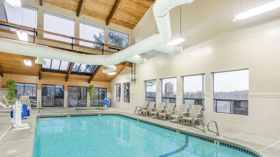 Super 8 by Wyndham Grants Pass