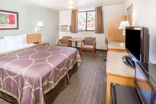 In-room safe, desk, laptop workspace, free cribs/infant beds