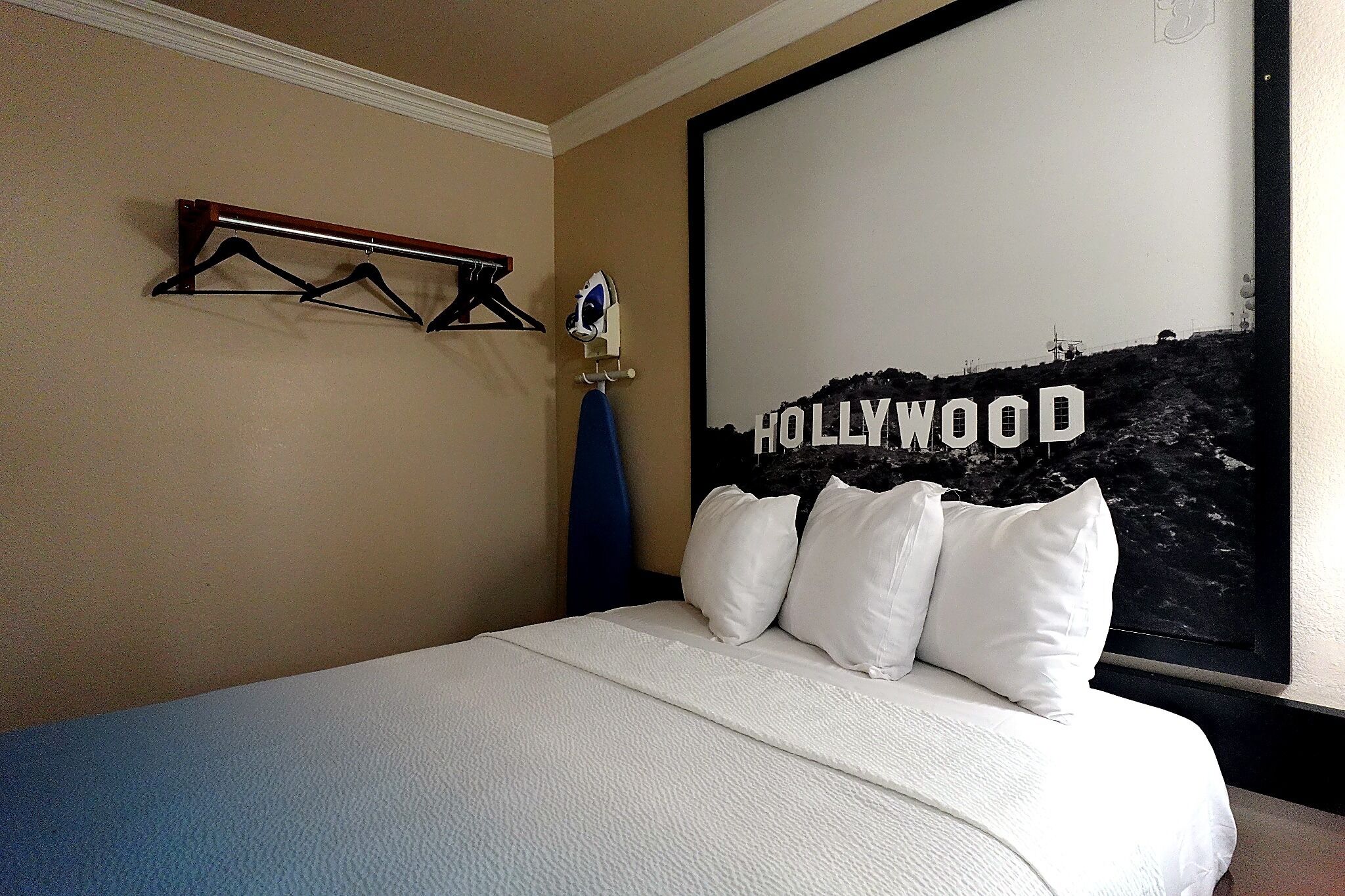 Foto - Super 8 by Wyndham Hollywood/LA Area