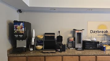 Free daily continental breakfast