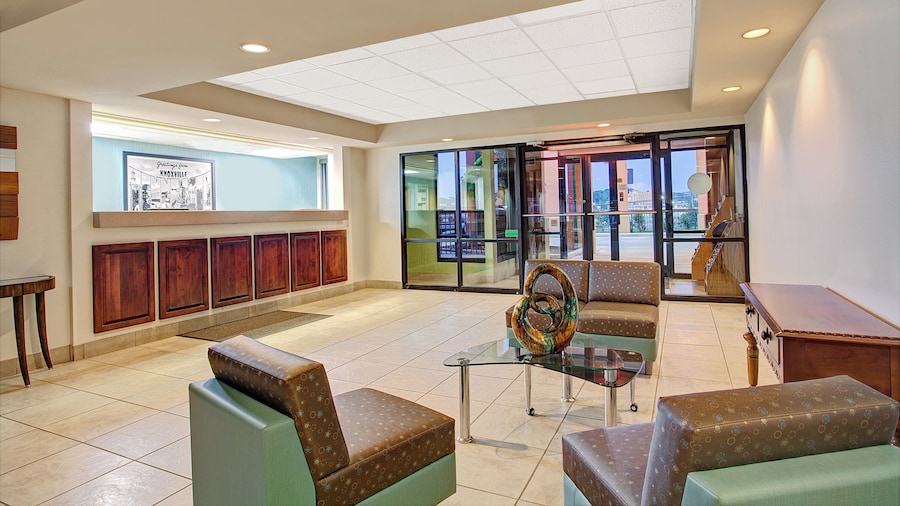 Super 8 by Wyndham Knoxville East