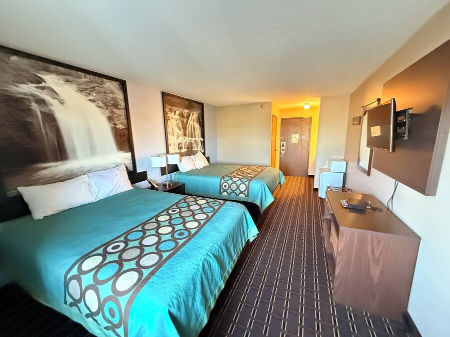 Standard Room, 2 Queen Beds | Individually decorated, individually furnished, desk, laptop workspace