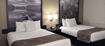 Super 8 by Wyndham Guelph