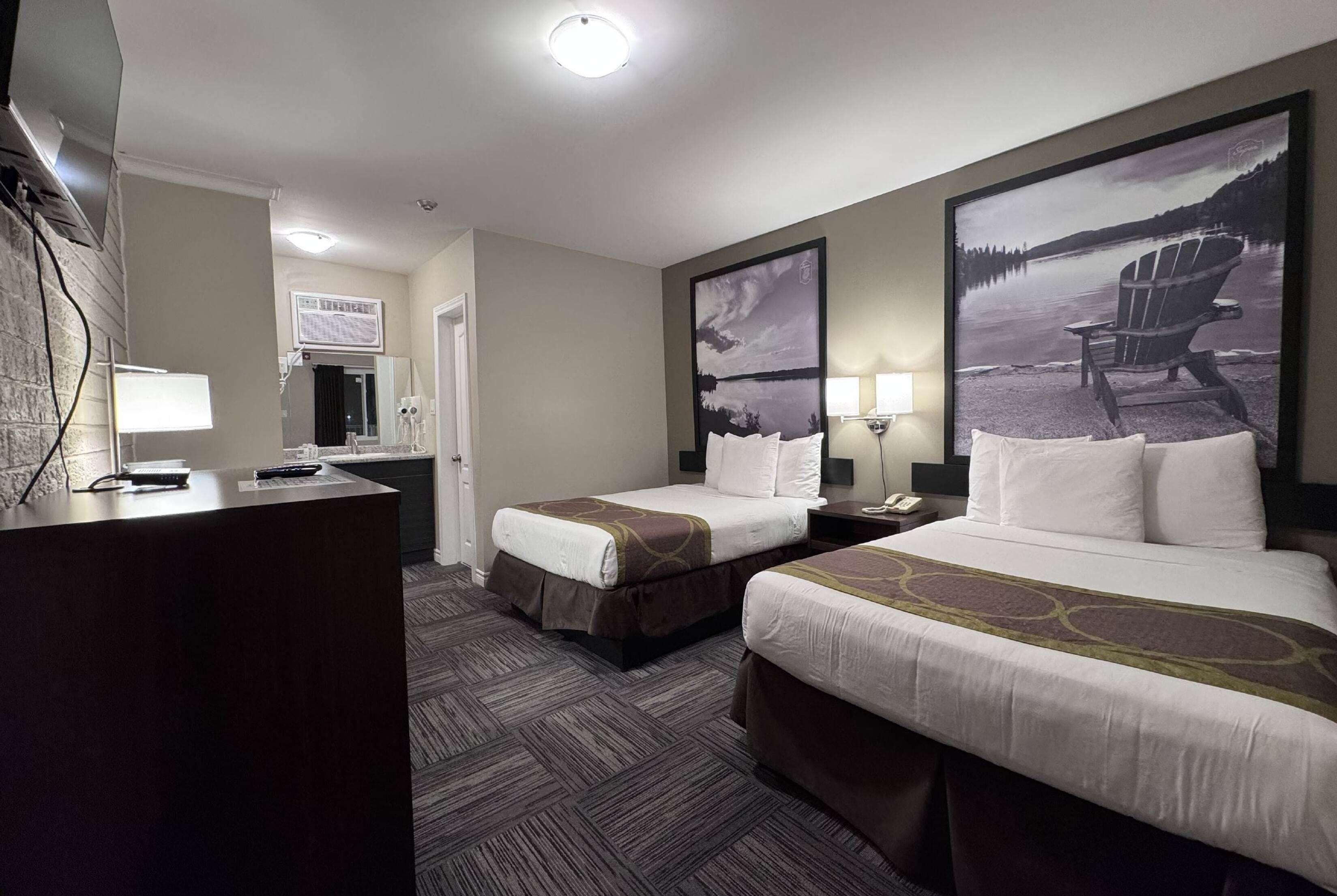 Business Room, 2 Double Beds, Non Smoking | Desk, iron/ironing board, free WiFi, bed sheets