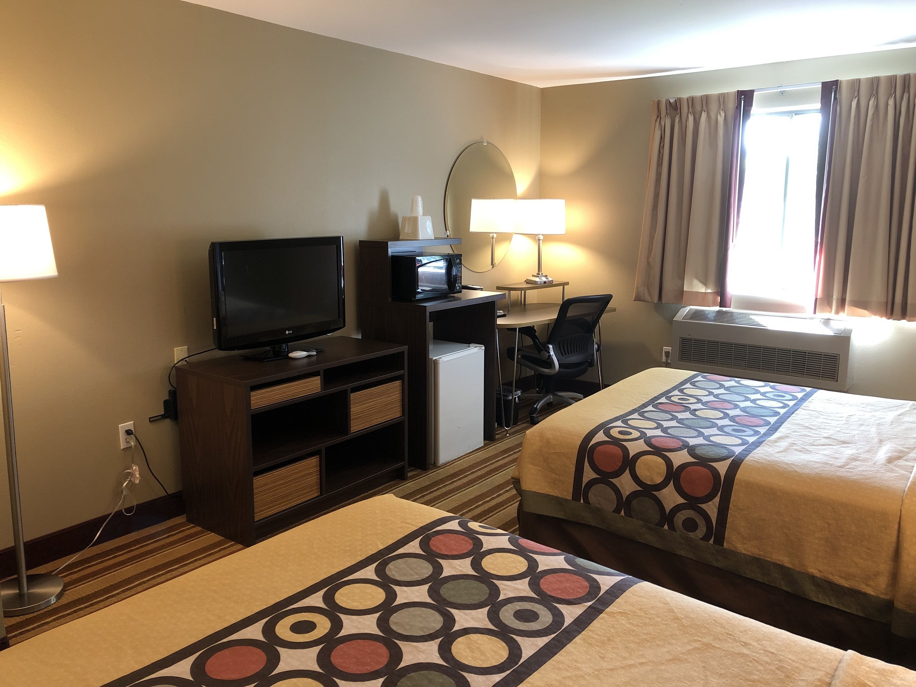 Photo - Super 8 by Wyndham S Jordan/Sandy/Slc Area