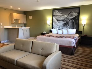Deluxe Room, 1 King Bed, Non Smoking | Desk, blackout curtains, iron/ironing board, free WiFi - Super 8 by Wyndham S Jordan/Sandy/Slc Area (South Jordan)