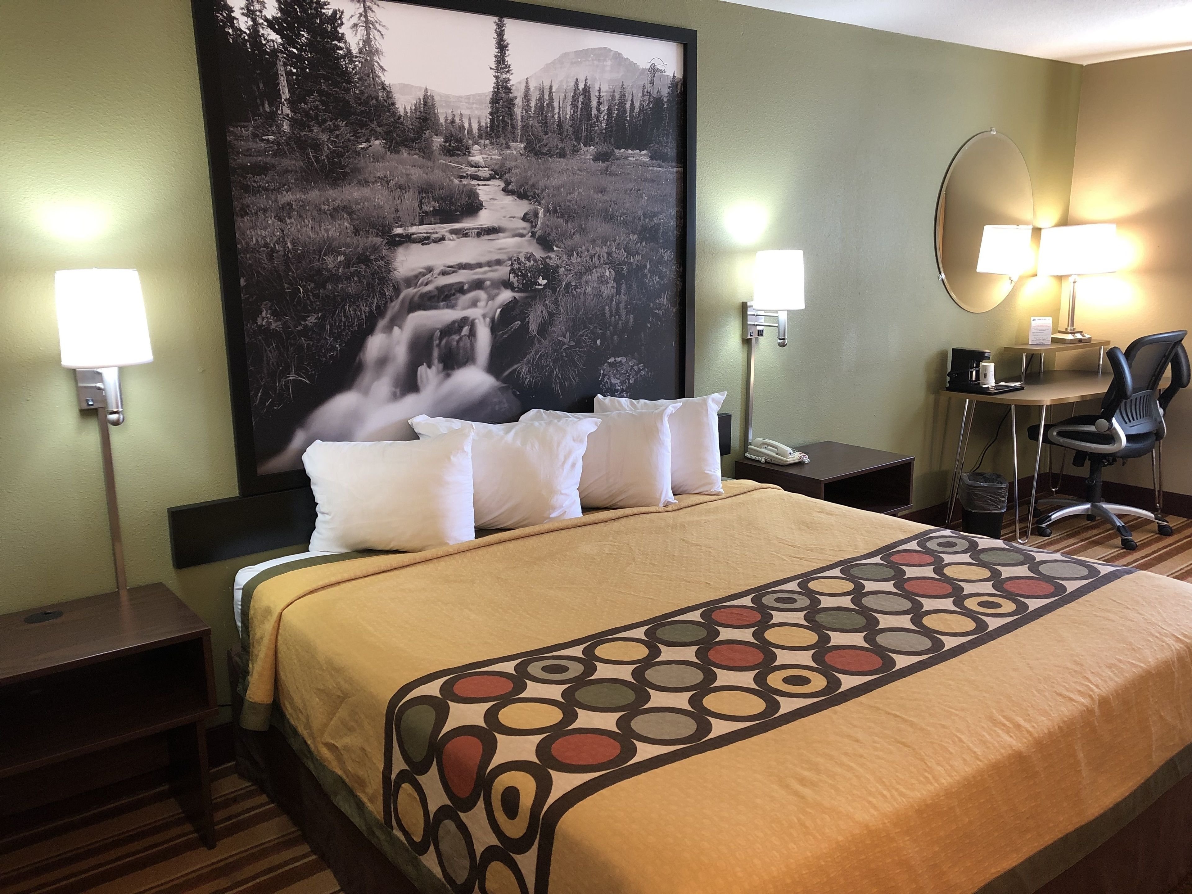 Photo - Super 8 by Wyndham S Jordan/Sandy/Slc Area