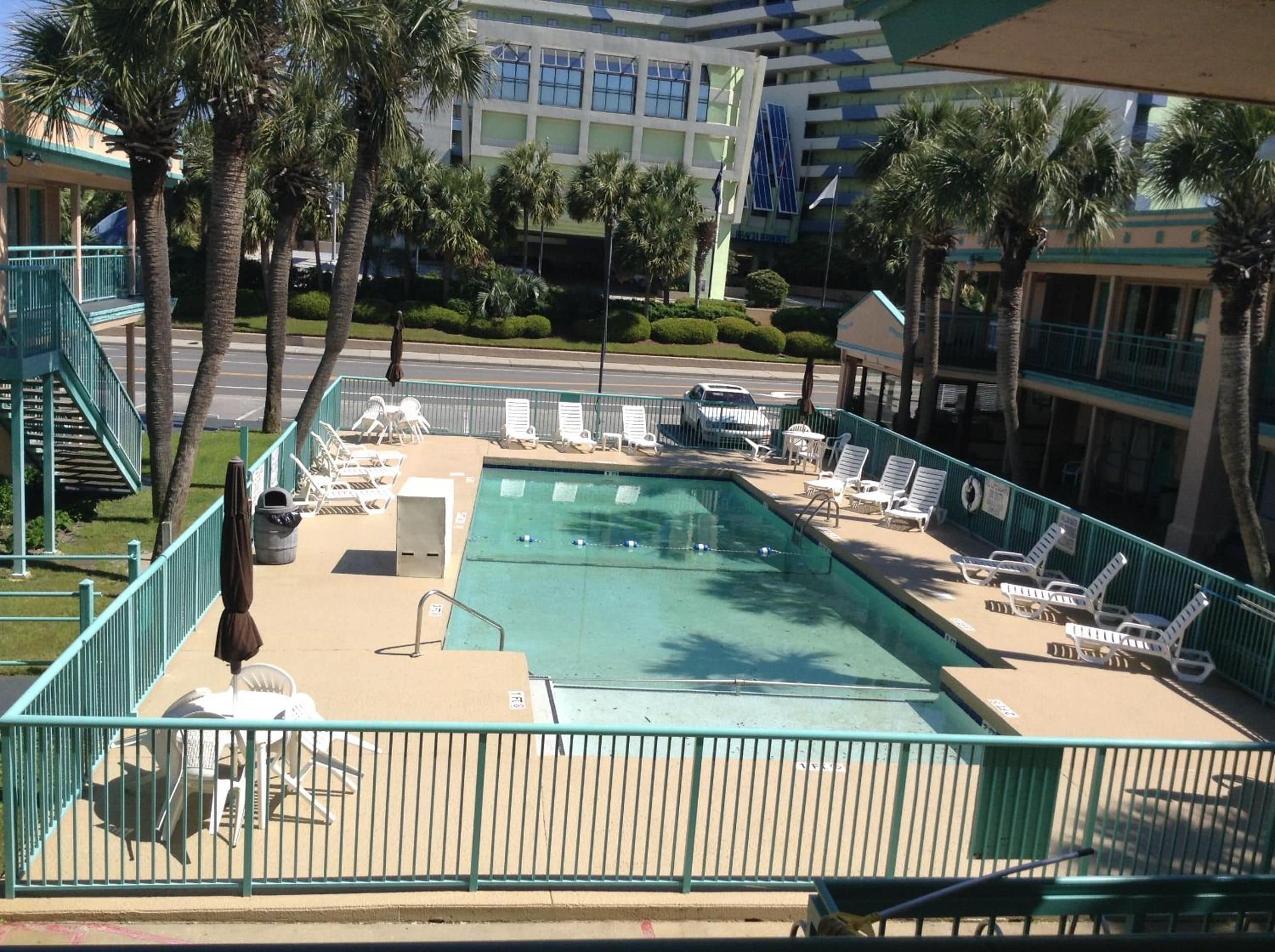 Foto - Royal Palace Inn & Suites
