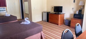 2 bedrooms, desk, free WiFi, bed sheets