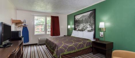 In-room safe, iron/ironing board, free WiFi, alarm clocks