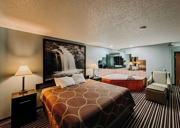 Desk, free WiFi, bed sheets, alarm clocks - Wrangler Hotel (Morris)