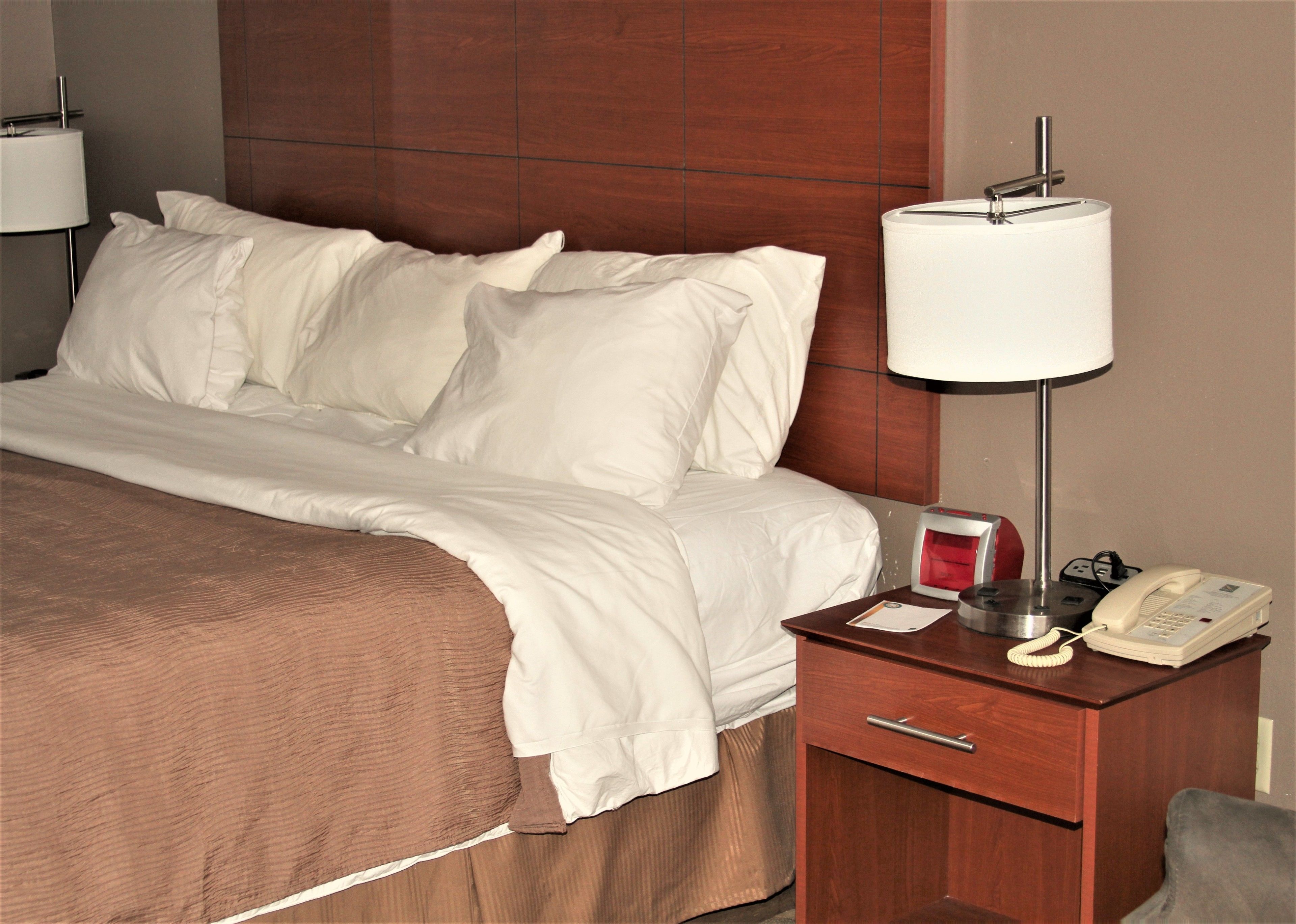 Standard Room, 1 King Bed, Non Smoking
