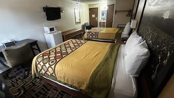 2 Queen Beds Non-Smoking | Desk, iron/ironing board, cots/infant beds, rollaway beds