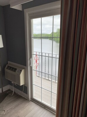 Studio Suite, 1 King Bed, Non Smoking