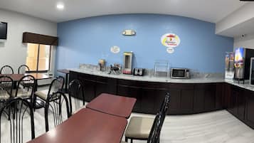 Free daily on-the-go breakfast