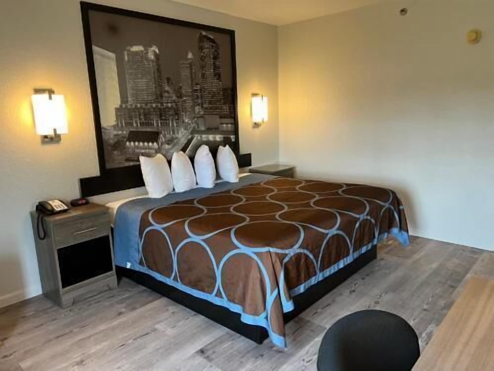 Desk, iron/ironing board, cribs/infant beds, free WiFi