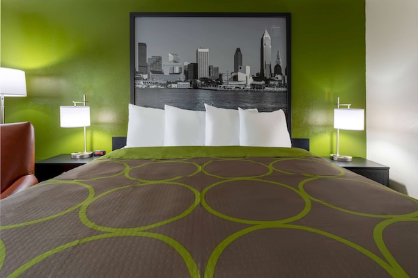 Desk, blackout drapes, WiFi (free), bed sheets