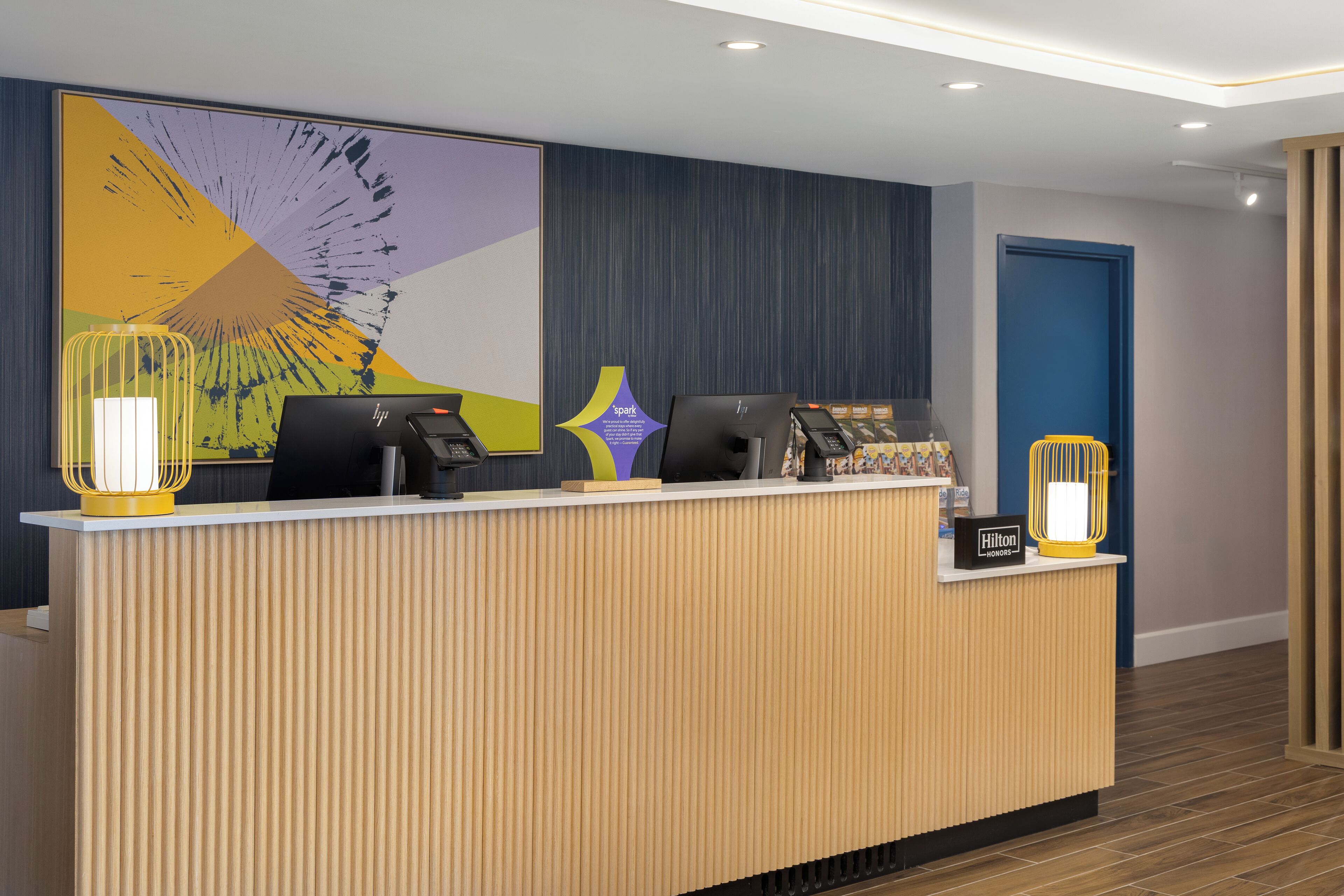 Check-in/check-out kiosk