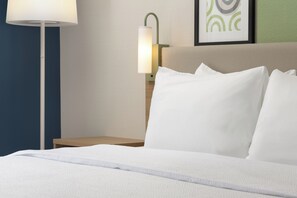 เตารีด/โต๊ะรีดผ้า, เปล/เตียงเด็กอ่อน (ฟรี), เตียงเสริม (ฟรี), Wi-Fi ฟรี