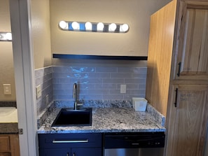 Room, 1 King Bed, Non Smoking (Efficiency) | Living area | TV - Super 8 by Wyndham Tulsa/Route 66 (Tulsa)
