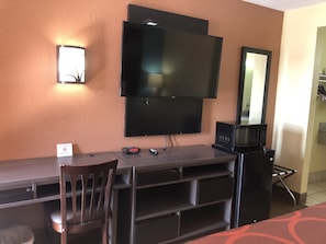 Desk, free cots/infant beds, free rollaway beds, free WiFi
