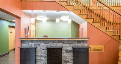 Quality Inn & Suites Columbus West - Hilliard