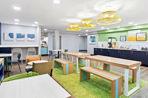 Desayuno buffet incluido todos los días 