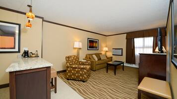 Blackout drapes, iron/ironing board, free WiFi, bed sheets