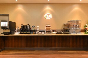 Free daily continental breakfast