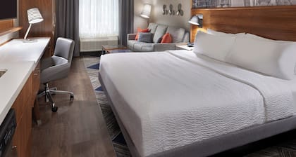 Four Points by Sheraton Vaughan