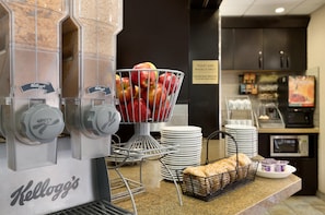 Free daily continental breakfast