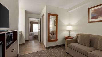 One Bedroom King Suite with Living Room - Non Smoking