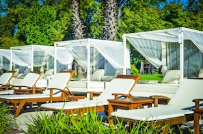 Sundeck