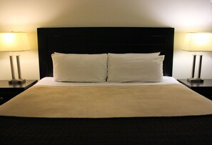 Superior Suite, 1 King Bed | In-room safe, desk, blackout curtains, iron/ironing board