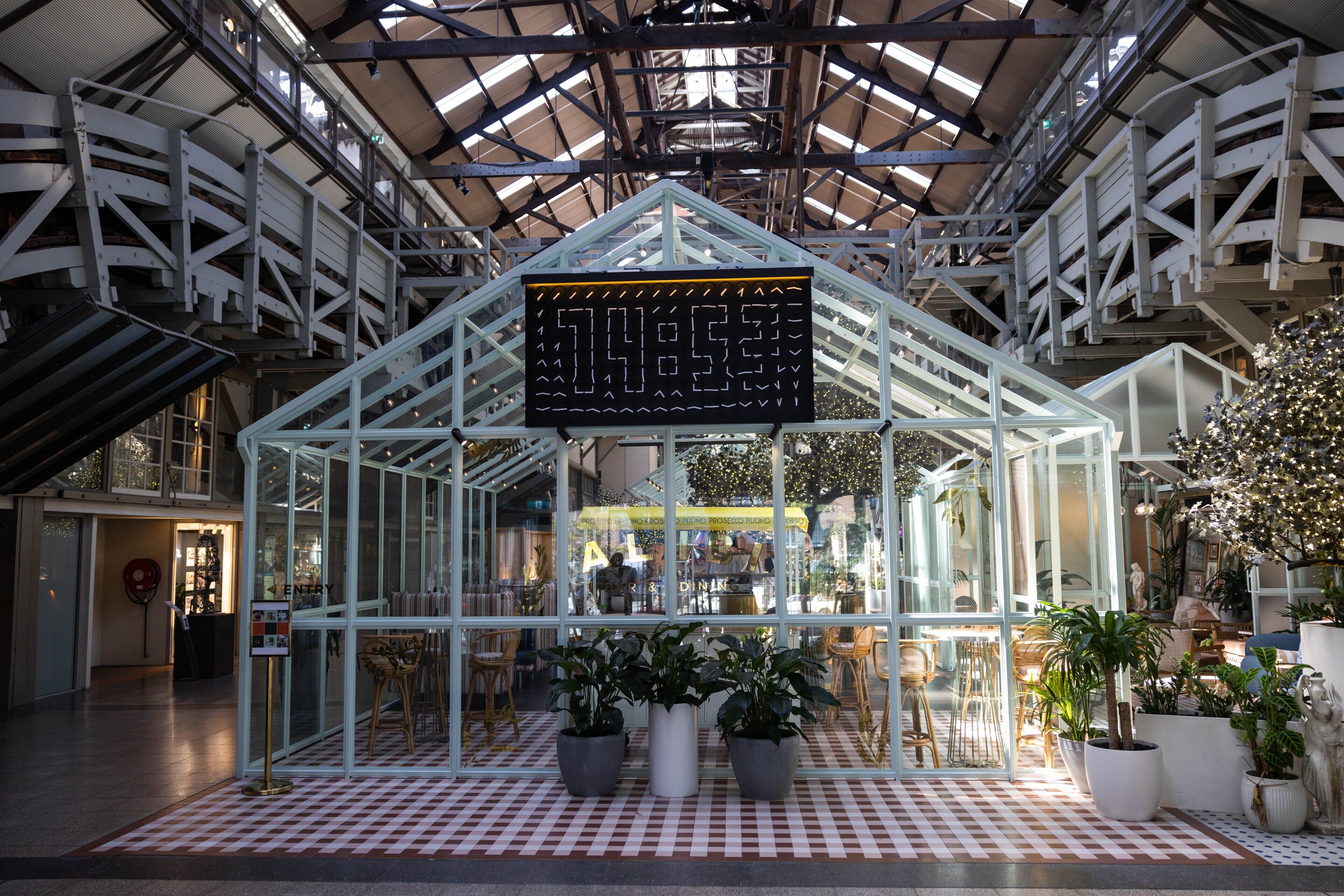 breakfast, lunch, dinner served; vegan cuisine